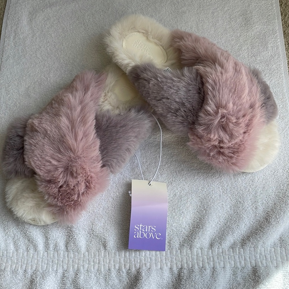 NWT Women’s CrossBand Slides Slippers